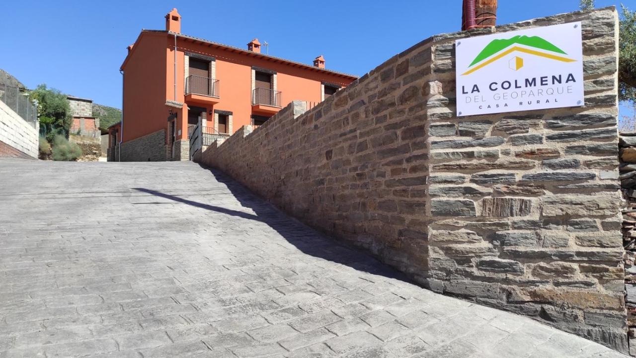 Casa Rural La Colmena Del Geoparque Navatrasierra Dış mekan fotoğraf