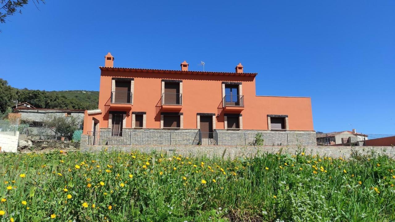 Casa Rural La Colmena Del Geoparque Navatrasierra Dış mekan fotoğraf